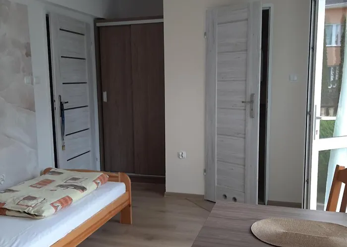 Goscinne Lucyna * オストロボ